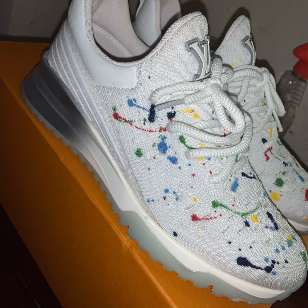 Louis Vuitton shoes - Picture 2 of 4